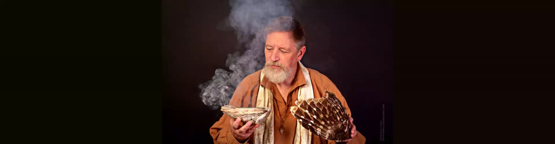 Chamanismo 101 Momento- La Meditación de la Oración de la Serenidad - Online Class by Dwight Harriman